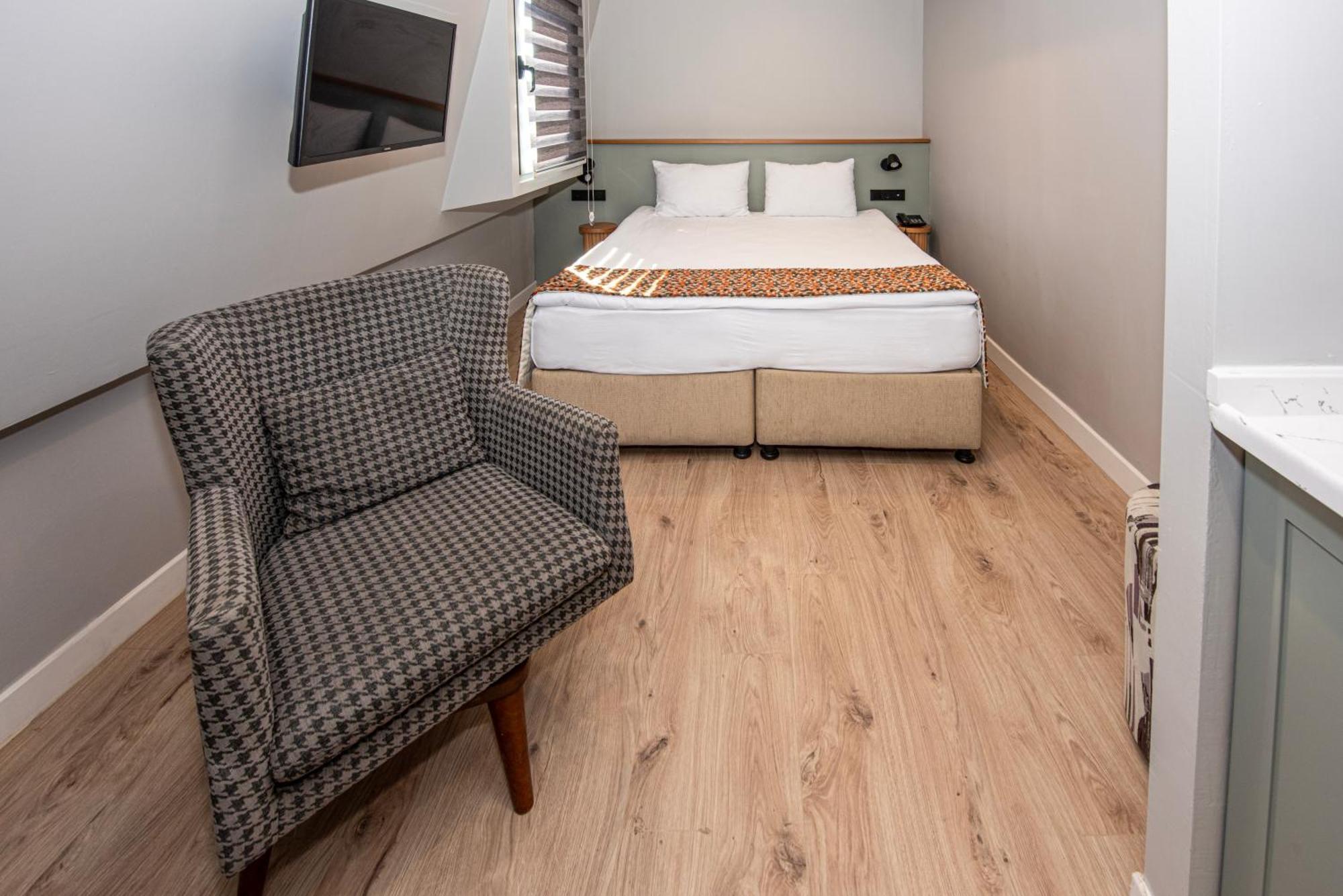 Bguest Hotel & Residence Истанбул Екстериор снимка